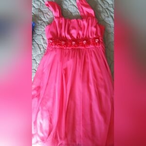 Girl's pink dress, size 8/10. Great condition, used once.